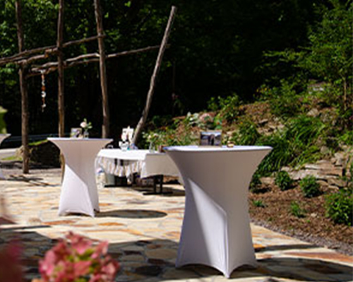 The courtyard at the Barn at Fallingwater