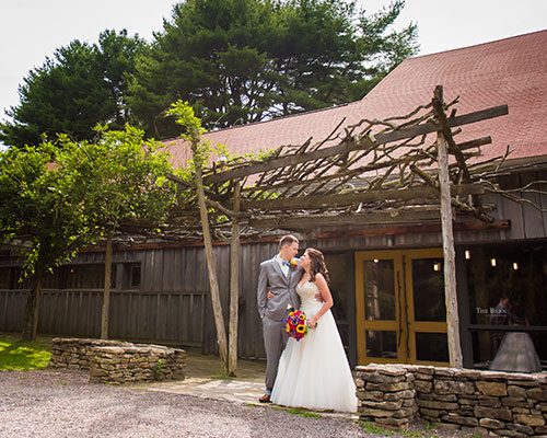 1478 Mill run Rd Serene woodland setting as your backdrop