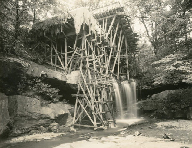 Scaffold and formwork in place for the concrete pours of the cantilevers. 1936. Fallingwater Archives, Western Pennsylvania Conservancy, 2014.1.10.